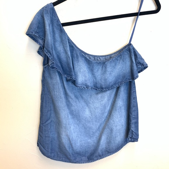 Anthro Cloth & Stone Chambray One-Shoulder Top - Picture 4 of 7